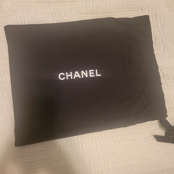 Chanel Clutch/Pouch - Picture 2 of 7